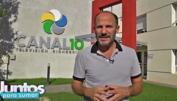 Gatti juntos para sumar