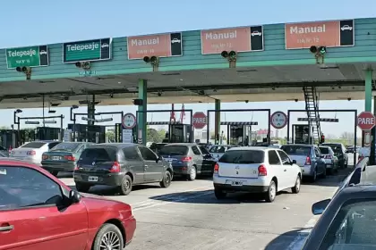 614e4966428d8__420x280