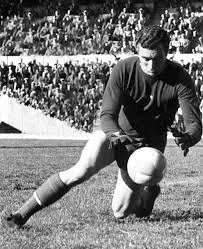 12.6 Amadeo Carrizo