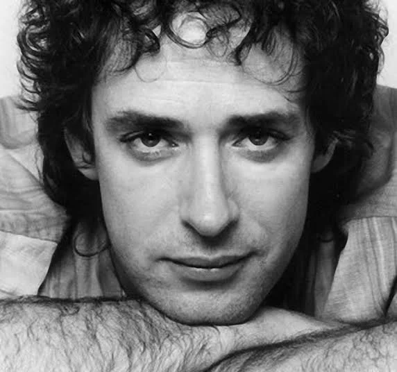 4.9 Gustavo Cerati