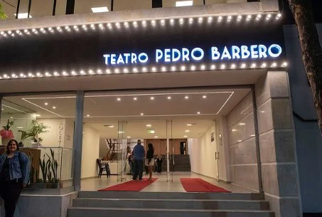 AEHG-La-Plata-Reapertura-del-teatro-Pedro-Barbero-en-Campana