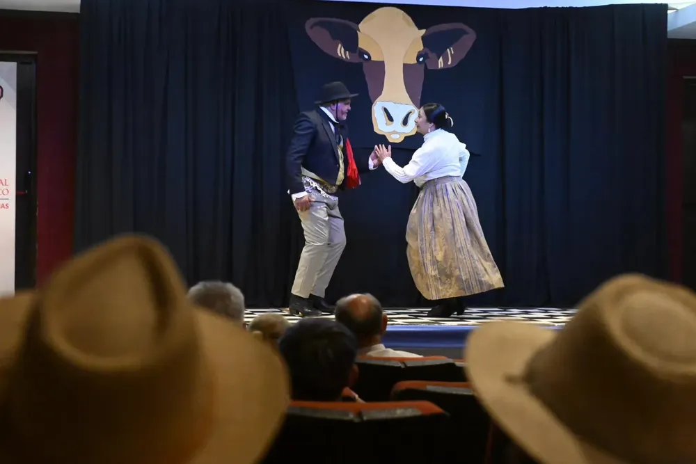 484870141_988978033330023_1935904486564448148_n