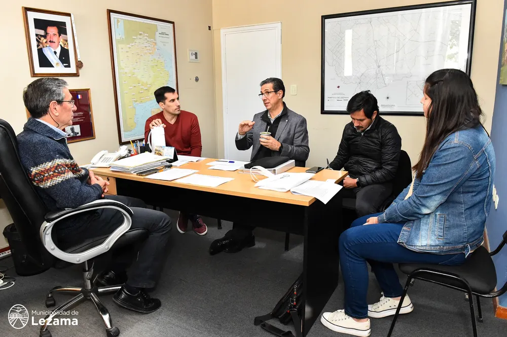 Harispe recibió a referentes de la Facultad de Cs. Económicas UBA (4)