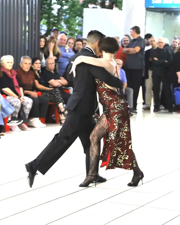 588469352_1327043216116267_3782934034734235148_n