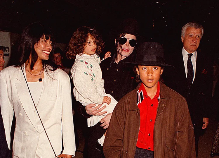 MICHAEL JACKSON EL JUICIO_U+_BAJA 1