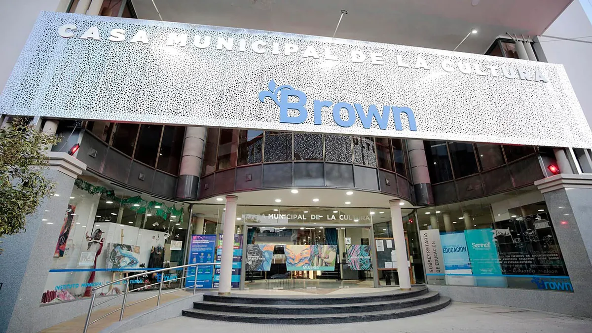 Talleres-Brown