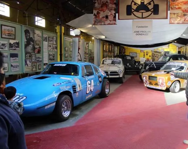 Museo-visita-2-e1766790751474