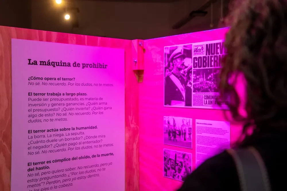 Se inauguró la muestra Los Libros de la Buena Memoria en Berazategui (4)