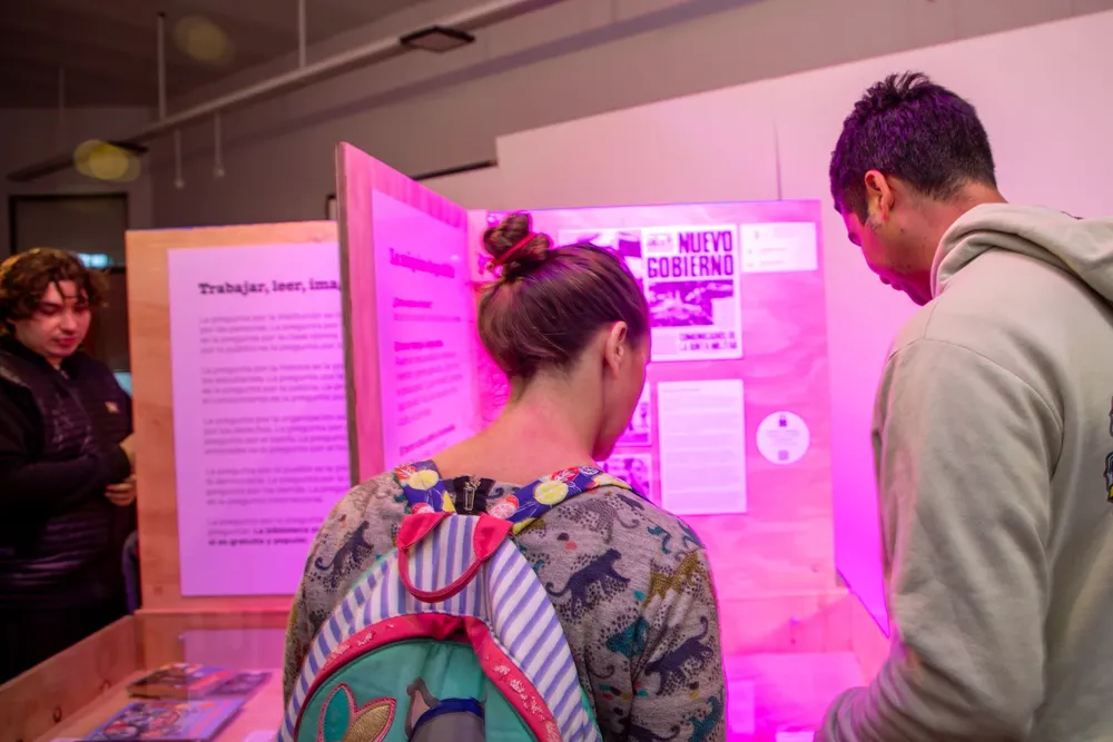 Se inauguró la muestra Los Libros de la Buena Memoria en Berazategui (3)