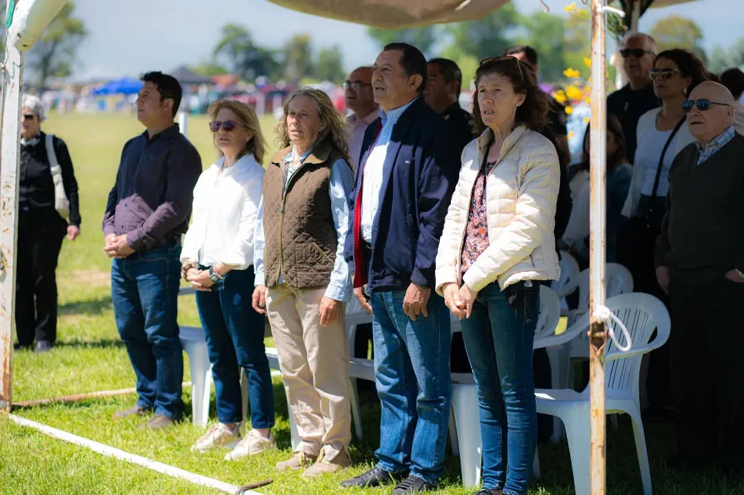 587015076_18027760391777940_7457505393248672602_n