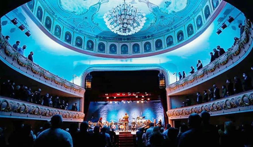 20251030070035_roma-2