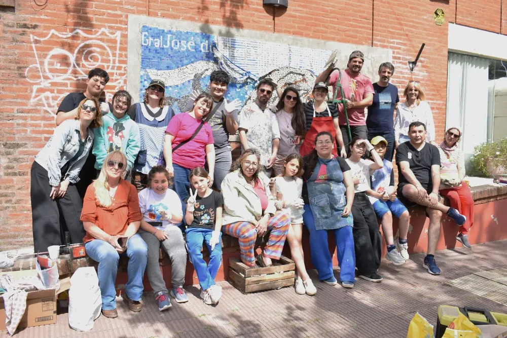 MGA - Muralismo Escuela Artística Nº 01 en la Biblioteca Miramar - 21 Oct 2025 c
