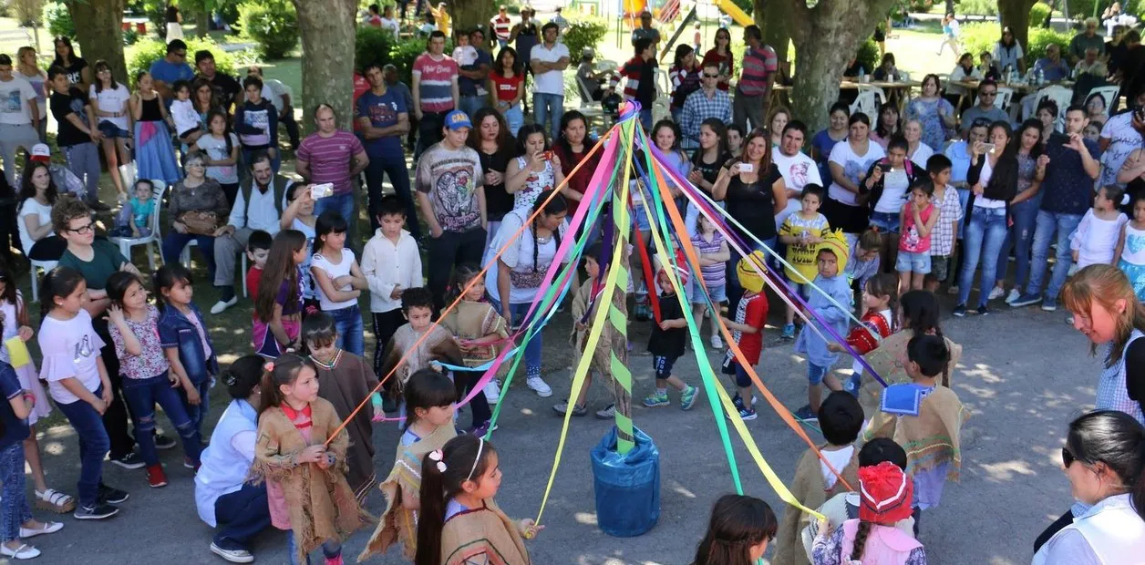 DEqz_PKdd_1256x620__1