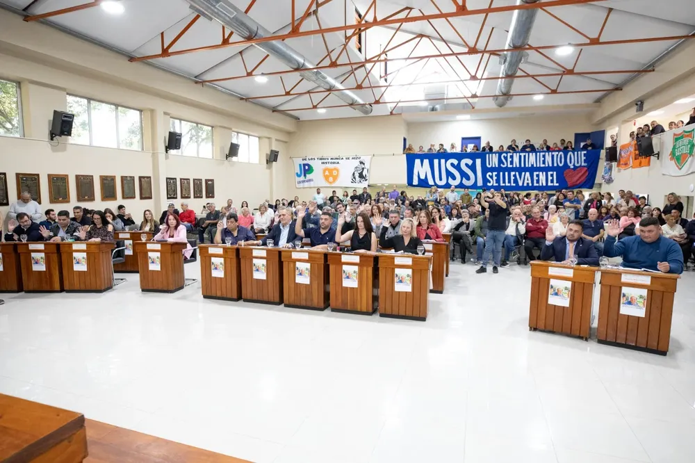 La calle 158 se llamará “Dr. Juan José Mussi” 4