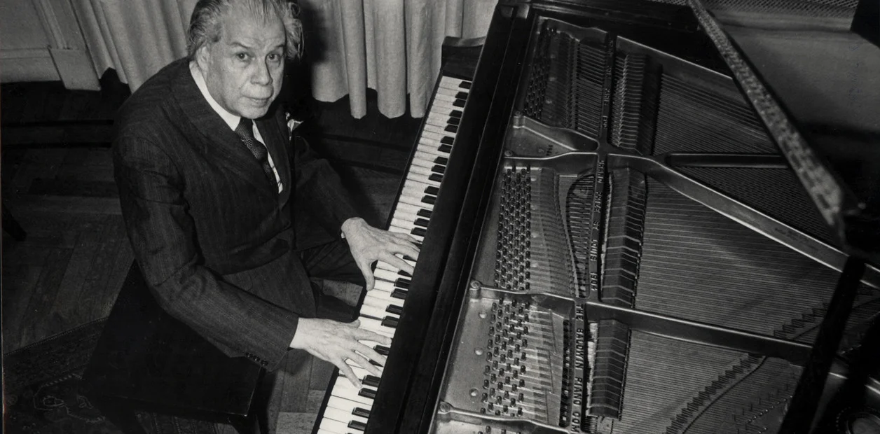 3.8 Enrique Mono  Villegas