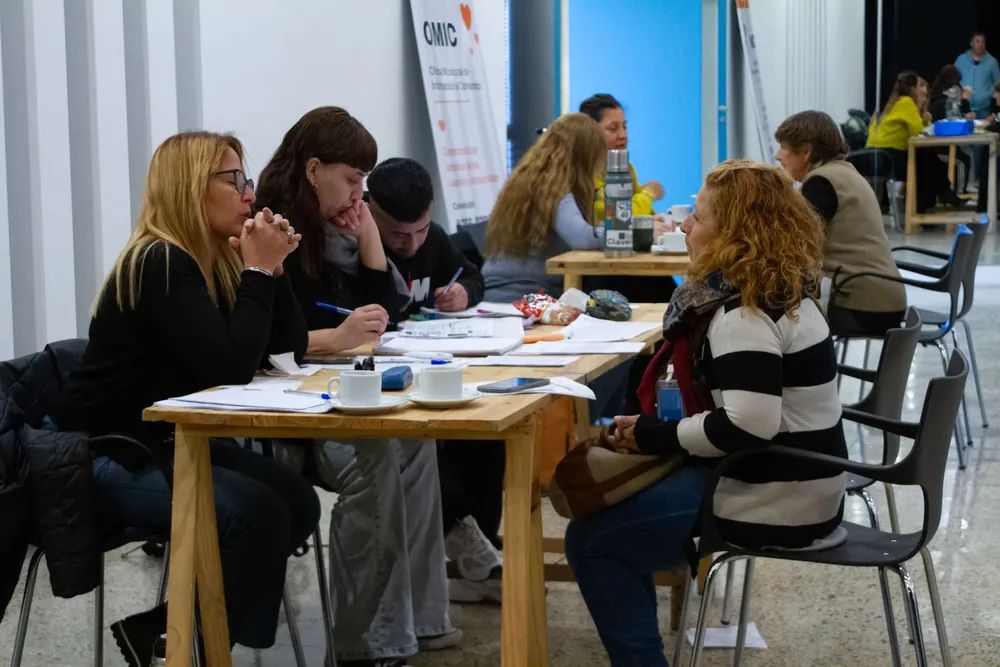 Se realizó otra Jornada de Asesoramiento Legal gratuito en Berazategui (3)