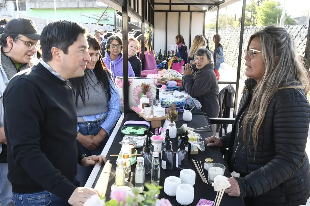 WhatsApp Image 2025-10-29 at 8.39.29 PM (1)