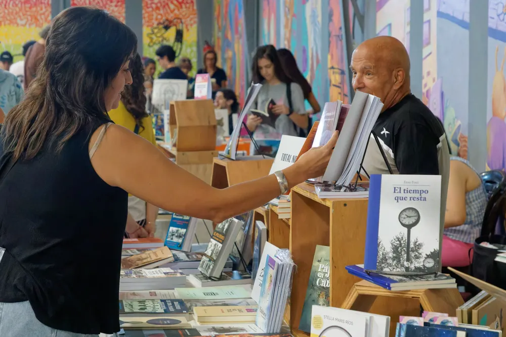 Berazategui realizó la 5ta edición de “La Calle de los Libros” (1)