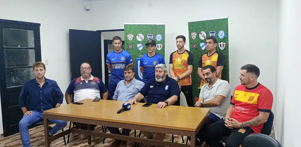 Clasico-en-el-estadio-1-e1747394608354