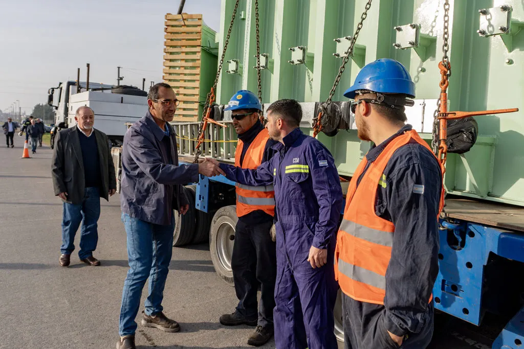 2025-09-17-llegada-del-transformador-06foto-Lucas-Tedesco-1024x683