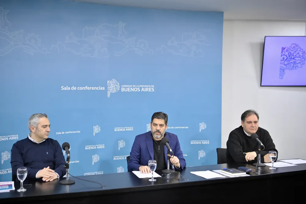 25-08-18 09-30-39 4516