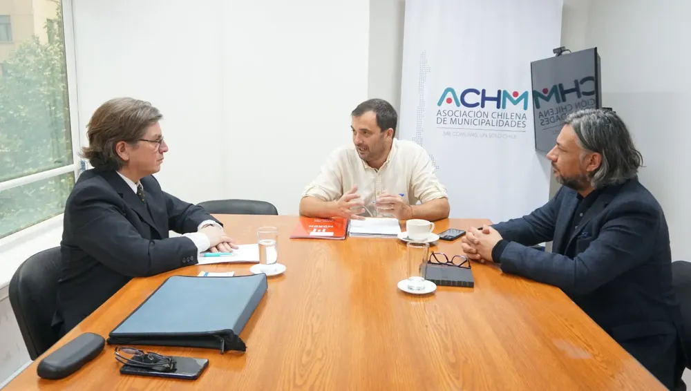 WhatsApp-Image-2025-10-21-at-11.43.45