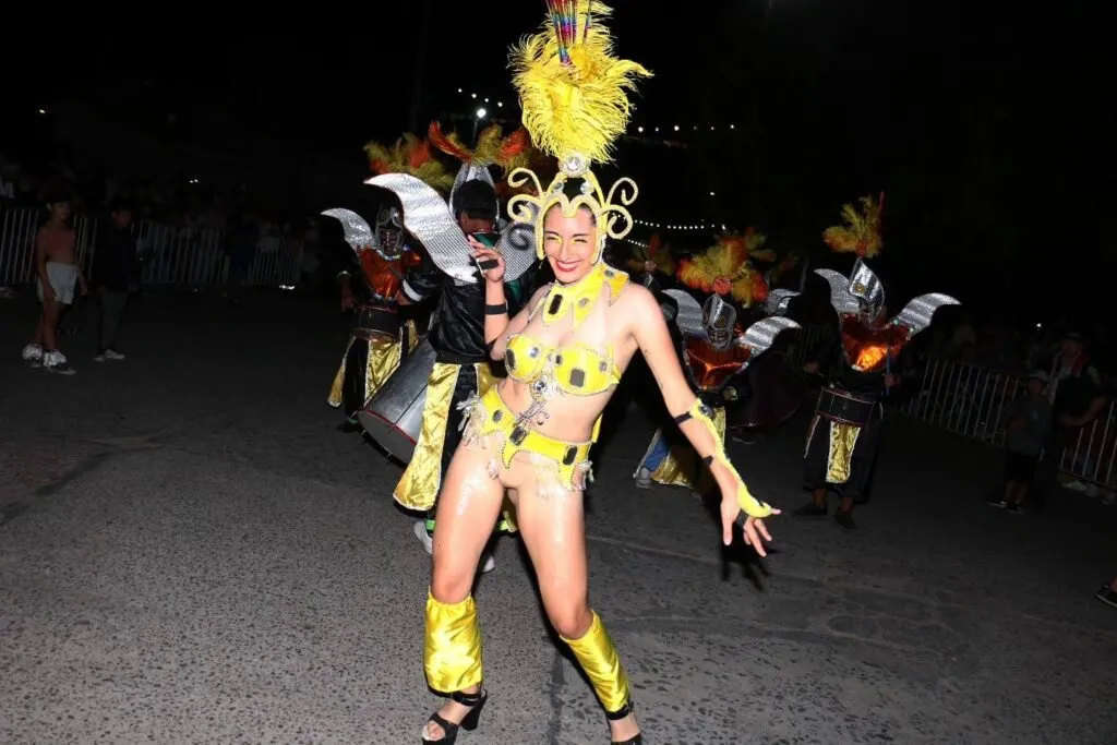 428619023_821022860068370_915230