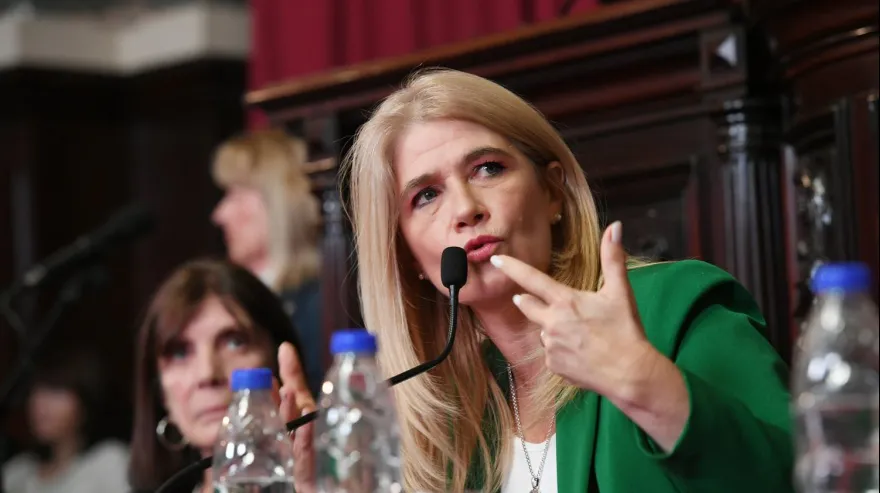 20240423163247_veronica-magario