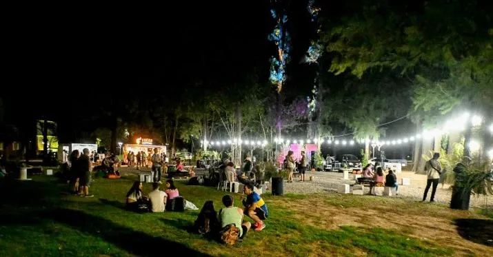 679831d653b67_715_373