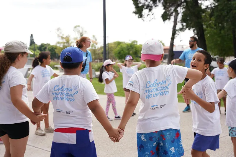 Comenzo-la-preinscripcion-a-la-Colonia-Municipal-de-Verano-en-San-Martin2