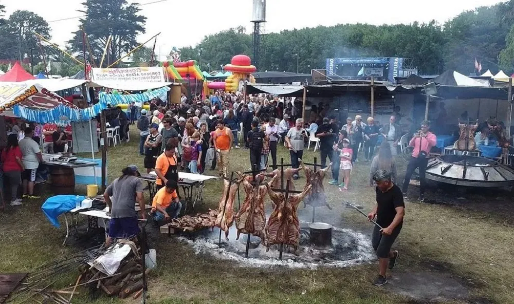 Se-viene-la-Fiesta-Provincial-del-Cordero-Costero-en-Mar-Chiquita