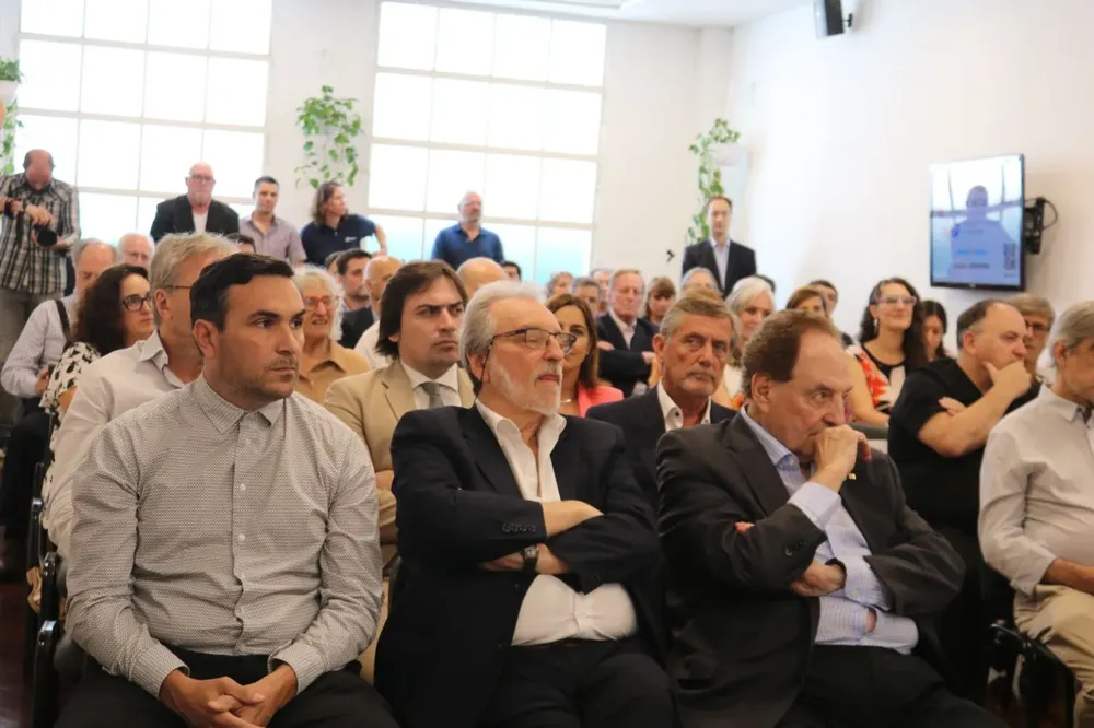 WhatsApp-Image-2024-12-13-at-2.41.31-PM-1536x1023