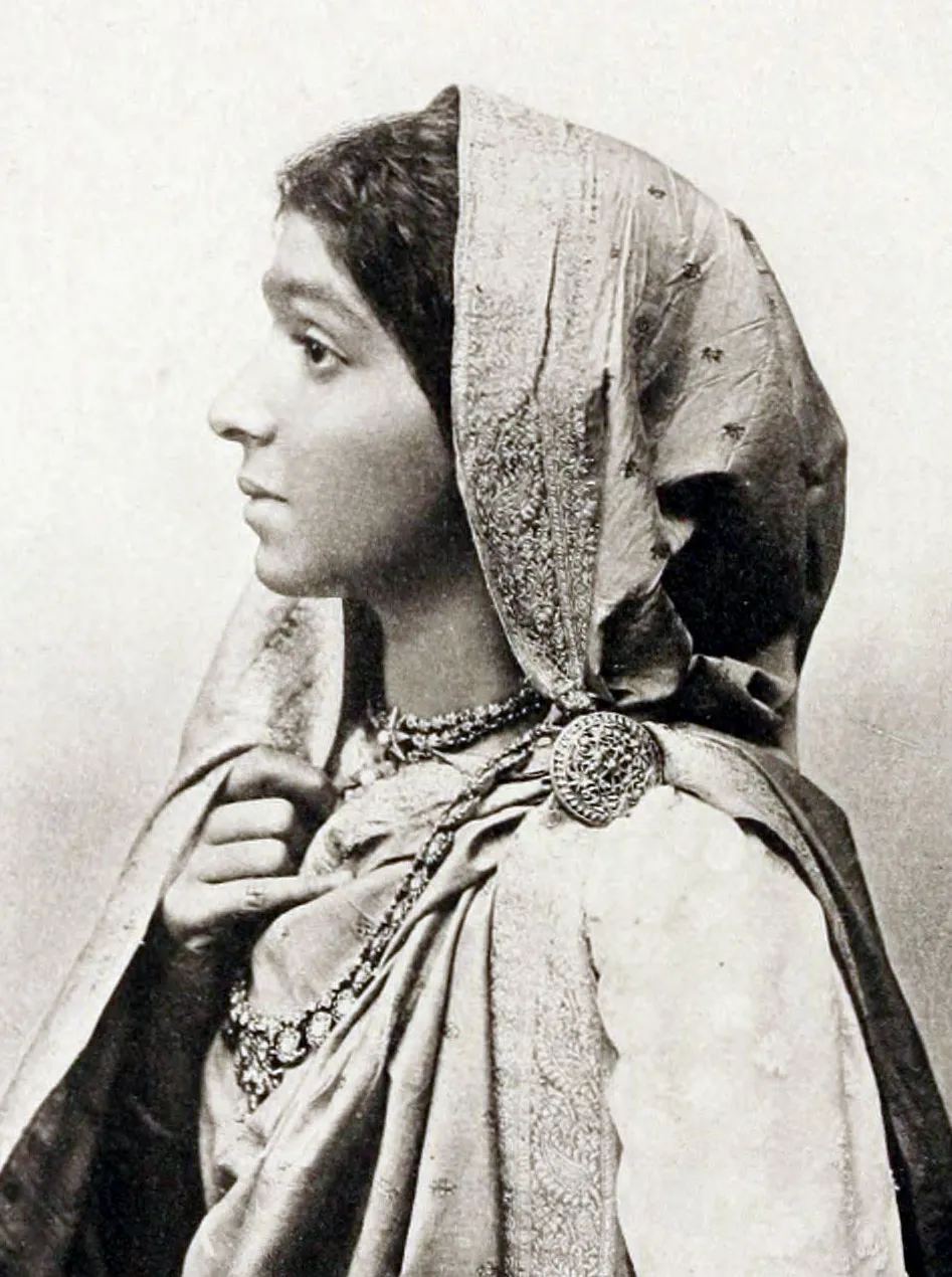 13.2 Sarojini Naidu 2