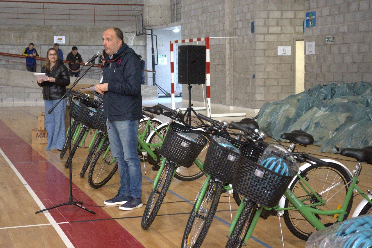 Imagen de WhatsApp 2025-09-04 a las 09.23.17_687d90d6