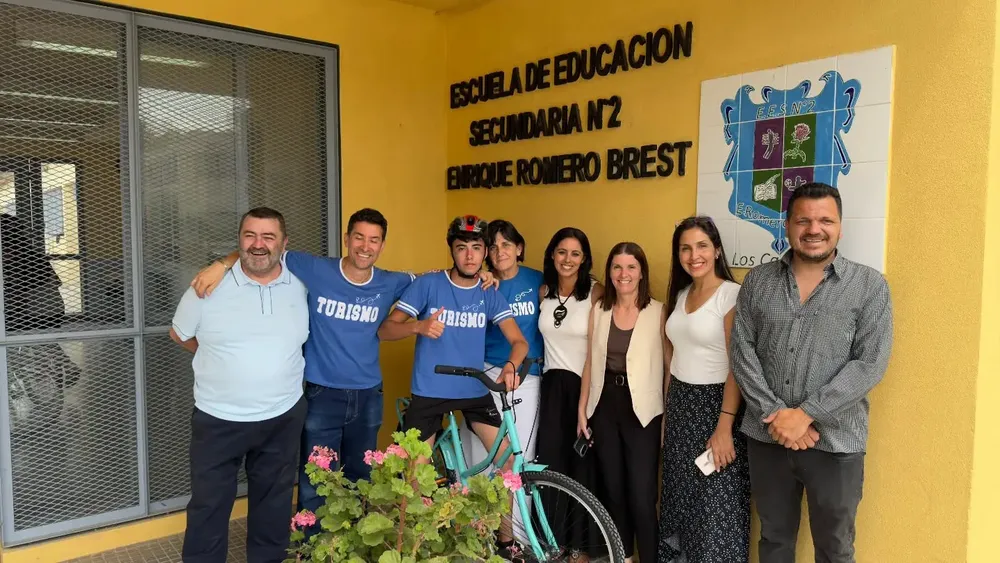 588671757_18521184028064628_983493784112360475_n