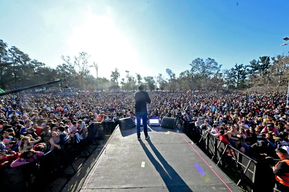 41d09819-d499-463d-baaa-6dbb1b818c7f