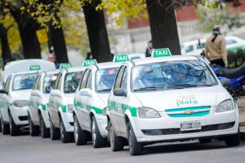 taxis-LP-e1703608716138