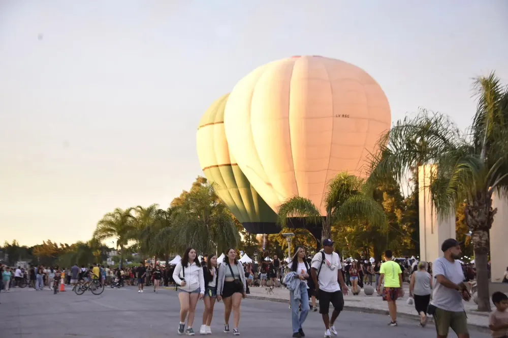 636606851_1246830227544801_6118573187542074559_n