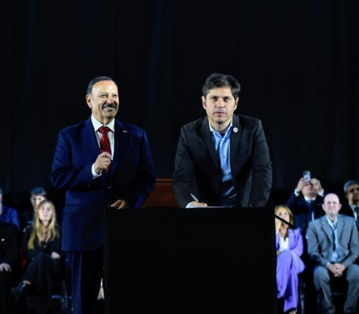 869206-axel-20kicillof-45