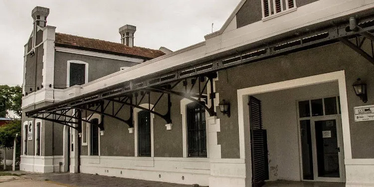 Centro-Cultural-La-Estacion-Tres-Arroyos