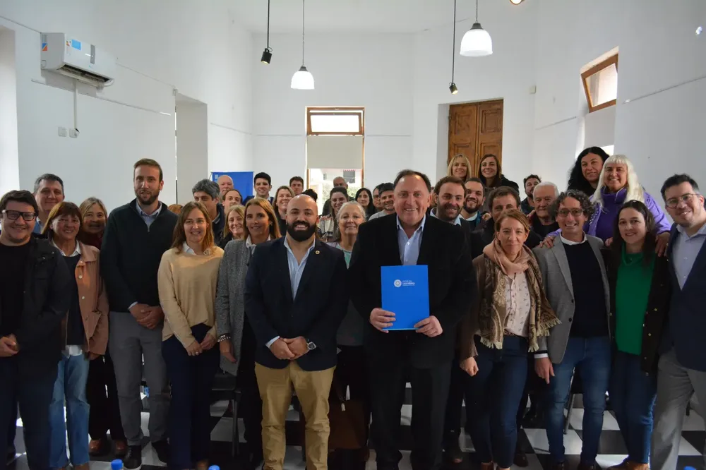 64f87da9-50c7-46dc-9555-7dd5941a6e0b