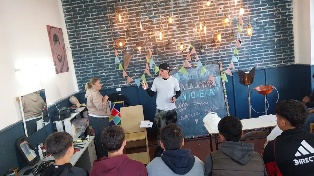 Imagen de WhatsApp 2025-10-08 a las 12.40.45_a08001b5