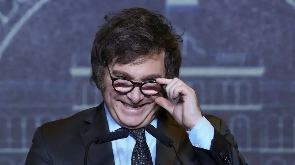 el-gobierno-de-javier-milei-oficializo-la-reforma-migratoria-2032277