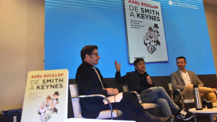 giacomini-kicillof-y-bercovich-en-la-feria-del-libro-2237047