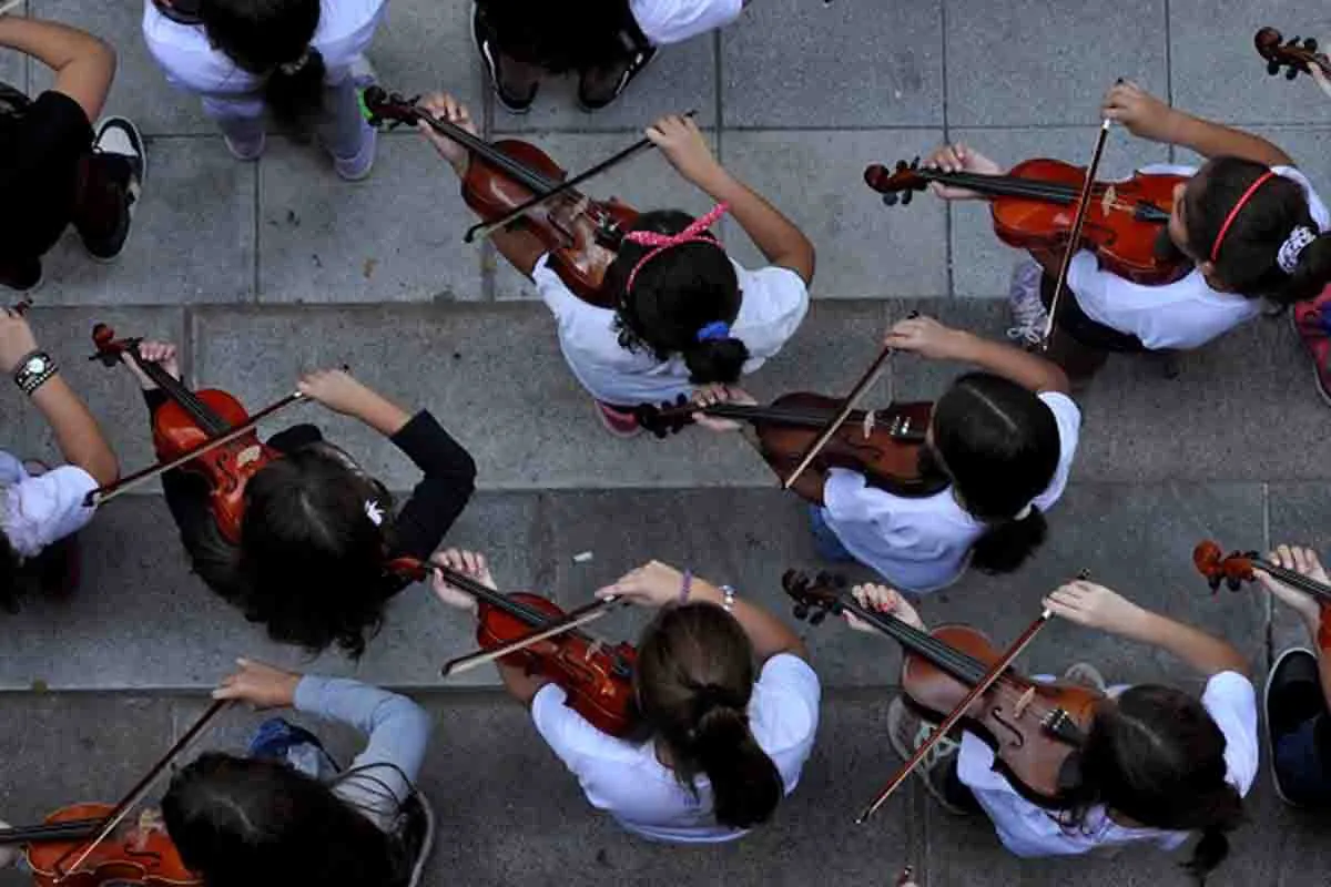 ORQUESTA-INFANTO-JUVENIL-2016
