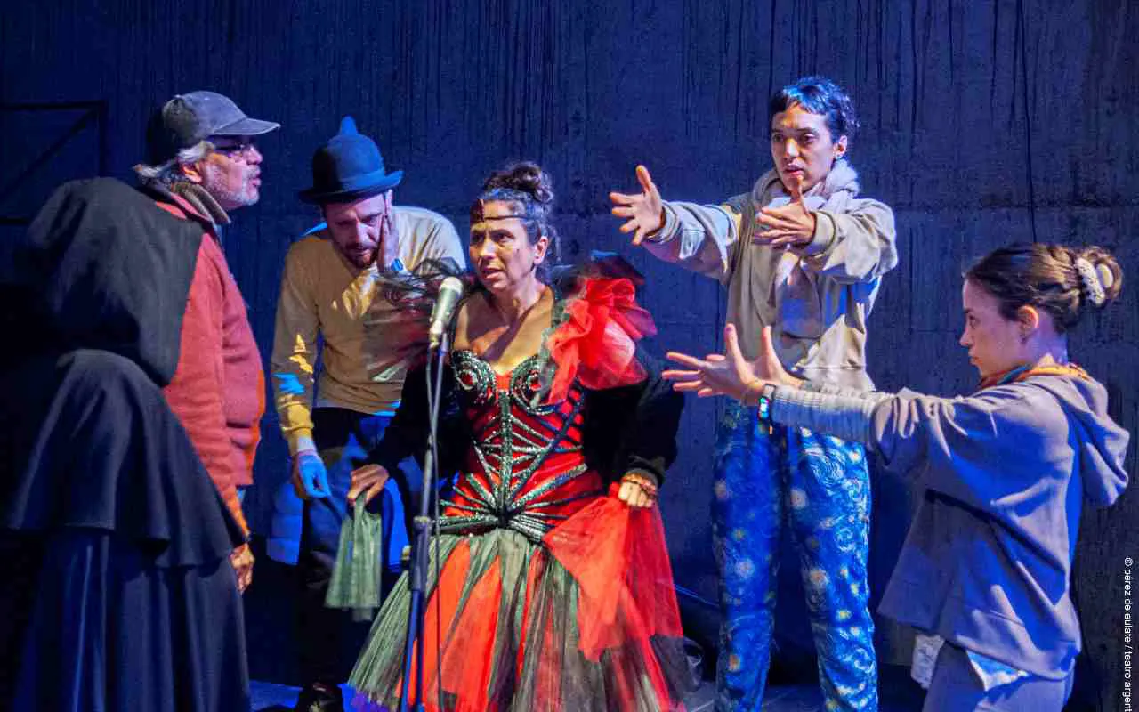 La-obra-teatral-musical-Pais-de-Nunca-ajedrez-fantastico-se-estrena-en-el-TACEC-01