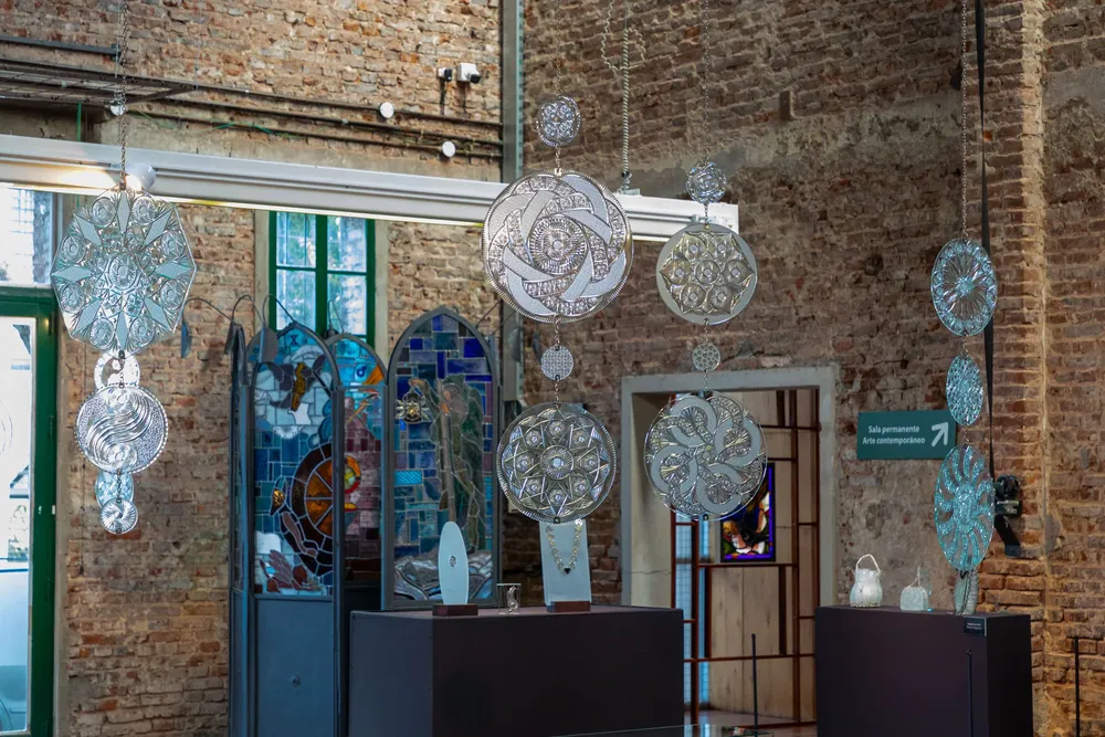 Osvaldo Pontecorvo presenta “El legado. Identidad tallada” en Berazategui (2) (1)