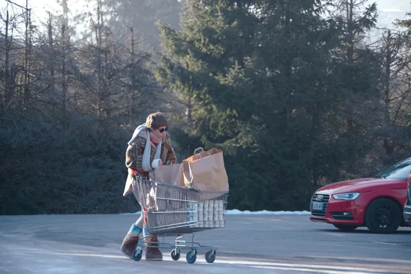 BAJA MUBI THE PIANO ACCIDENT 3