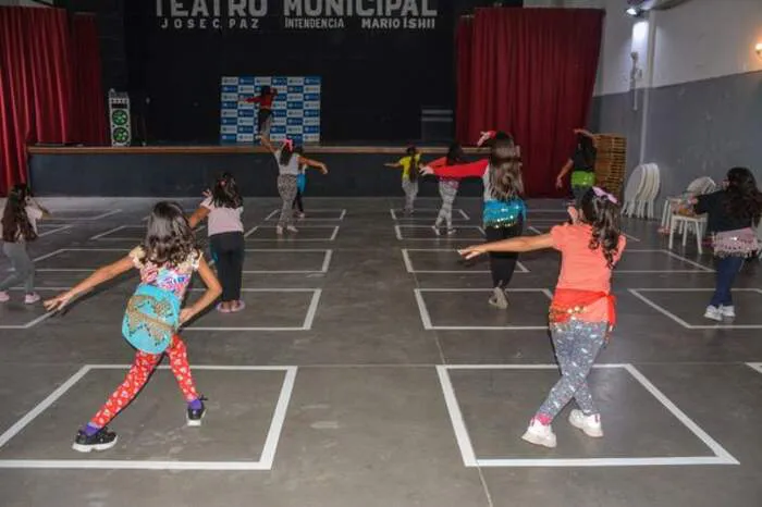 talleres-culturales-j.c-paz-1