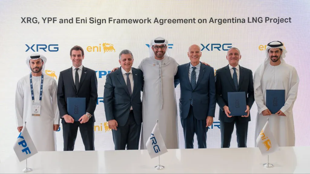 YPF-suma-a-ADNOC-de-Emiratos-Arabes-al-proyecto-Argentina-LNG-y-consolida-un-acuerdo-clave-para-el-futuro-energetico-del-pais